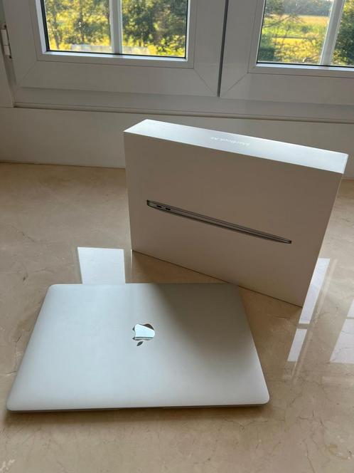 MacBook Air 2020 silver 512 GB