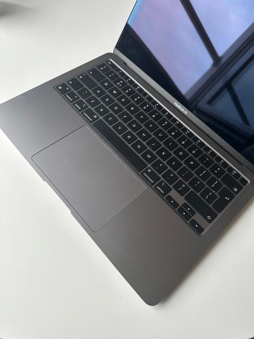 Macbook Air (2021) 13 inch