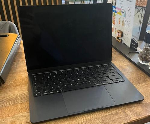 Macbook Air 2022 M2 256GB8GB 13INCH Midnight Blue