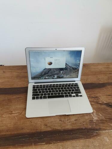 MacBook Air early 2014, 1.7GHz, i7, 8GB, 256GB SSD  extra039s
