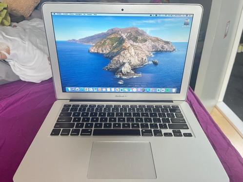 MacBook Air (Early 2014) 8 GB