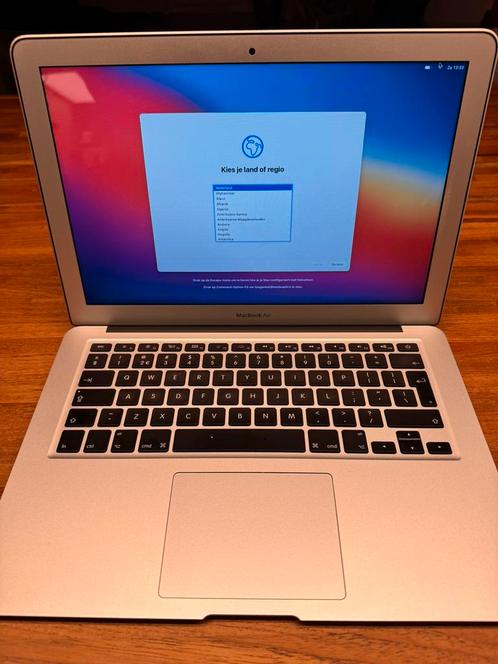MacBook Air i5 13 inch 128GB