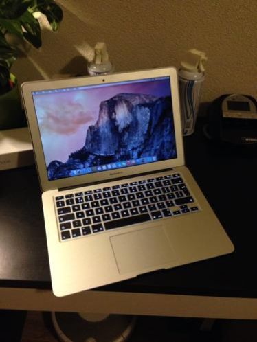 macbook air i5 1.8 4gb 128ssd intel4000 usb 3.0