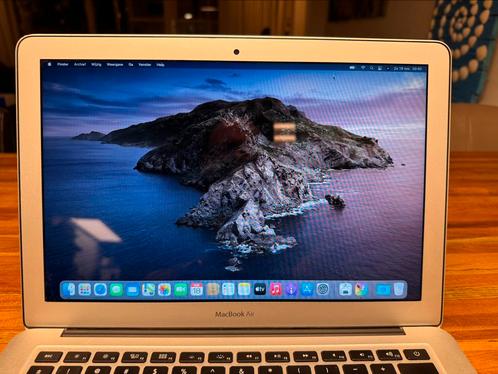 MacBook Air i5 mid 2013 13 inch 1 terabyte ssd
