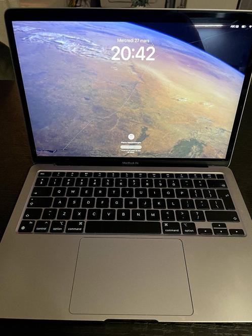 MacBook Air M1 13quot 2020 (cracked screen, keyboard issues)