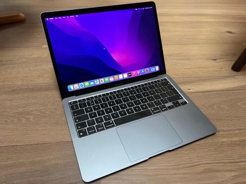 MacBook Air M1 16GB 512SSD 8 core GPU Space Grey