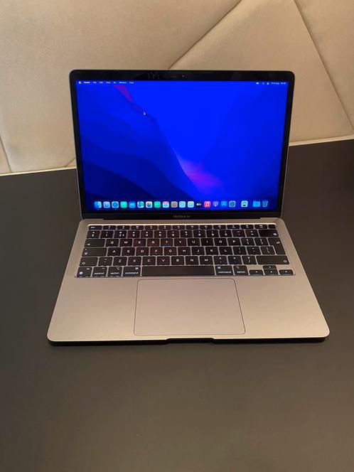 MacBook Air m1 2020 nieuwstaat met lader