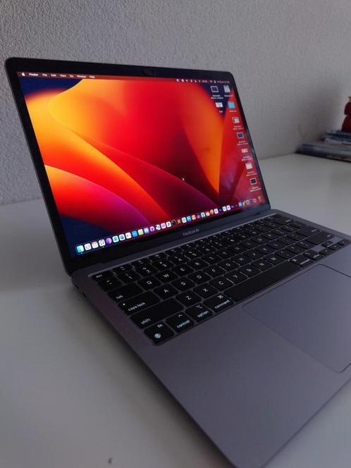 MacBook Air M1 8-core CPU 7-core GPU 13,3 inch 2020