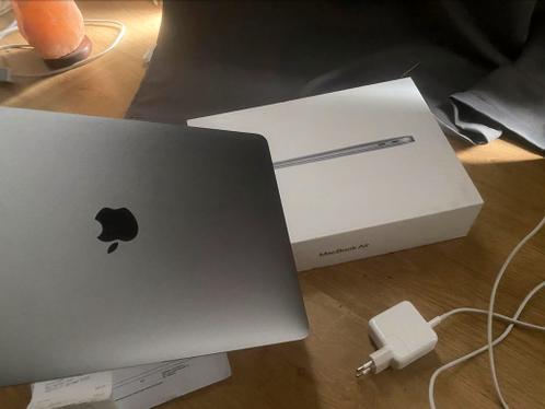 MacBook Air M1 8GB RAM 256GB SSD Space Gray