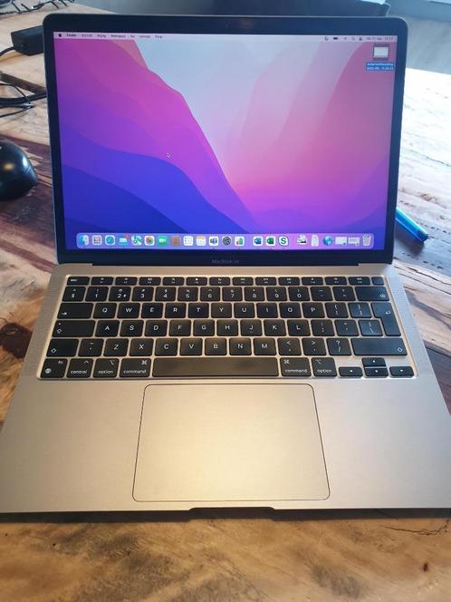 MacBook Air M1 8gb256gb zo goed als nieuw