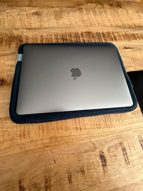 Macbook air m1 met 2 jaar garantie