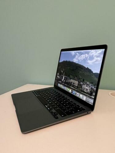 MacBook Air M1 van 19-11-2021