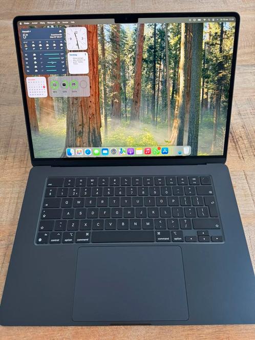 MacBook Air M2 15 inch 256 GB Midnight