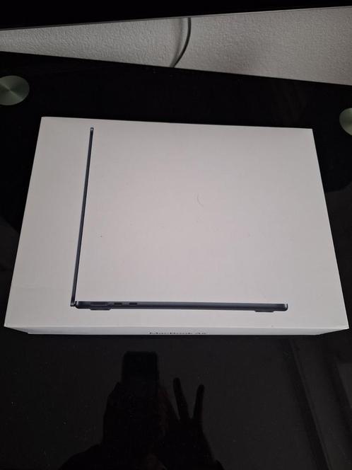 macbook air m3 13.6 8gb 512ssd nieuw 10-core gpu np 1529 eu