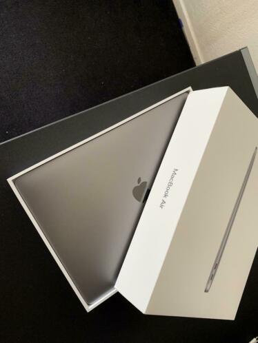 MacBook Air (Retina, 13-inch, 2018)
