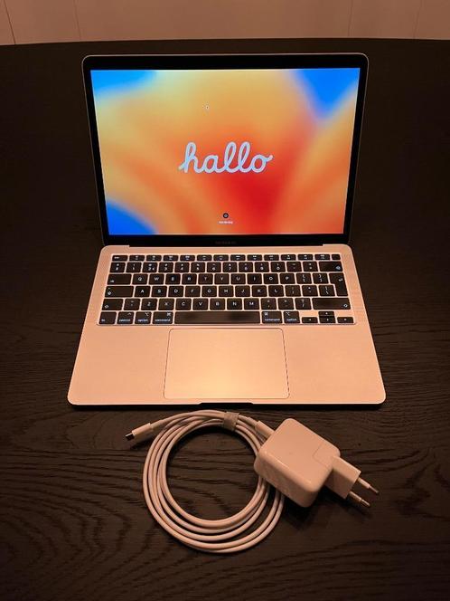 MacBook Air (Retina, 13 -inch, 2020) 8GB512GB
