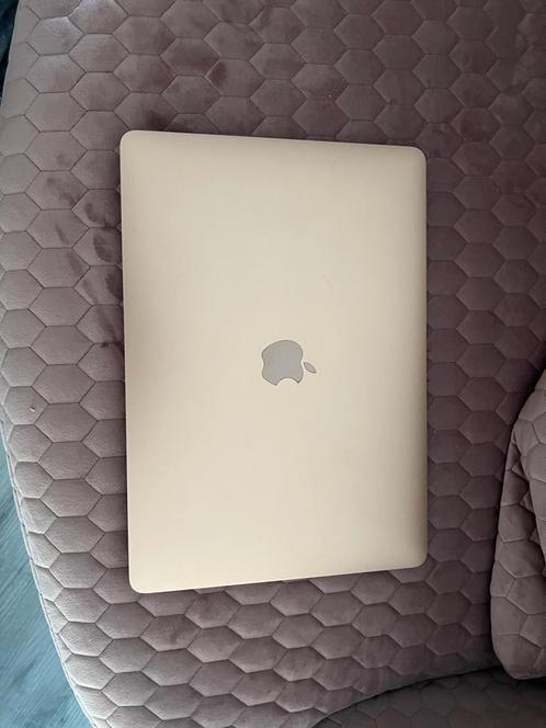 MacBook Air (Retina 13-inch, 2020) Rose Gold