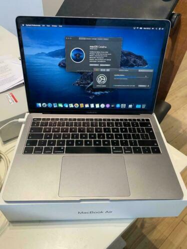 MacBook Air (Retina, 13034, 16 GB RAM), inclusief doos en bon