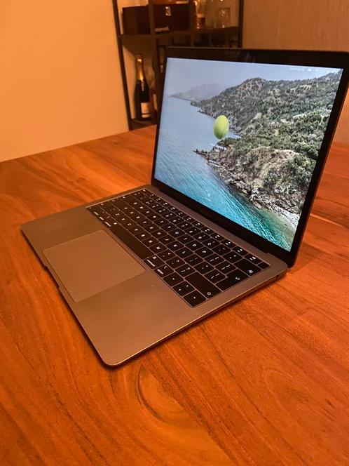 MacBook Air Space Grey 2019 13