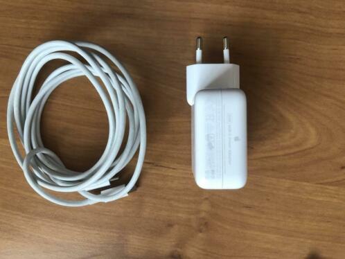 MacBook Apple USB-C Power Adapter 30W  2 meter USB-C kabel