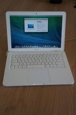 Macbook medio 2010 - 2.4ghz - 13 inch - Met defect 