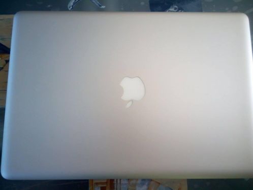 macbook pro 03915 inch BIJNA NIEUW