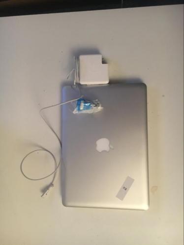 Macbook pro 13-15inches (refurbished)altijd de goedkoopste
