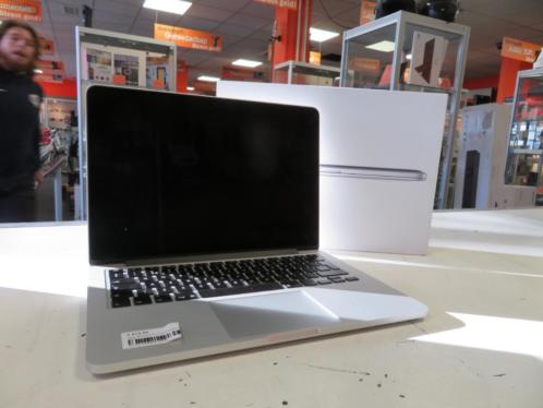 Macbook Pro 13 2015 Retina in absolute NIEUWSTAAT compleet 