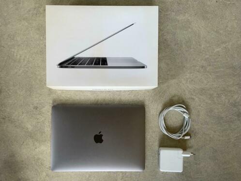 MacBook Pro 13 2016  SSD 512GB  RAM 8GB
