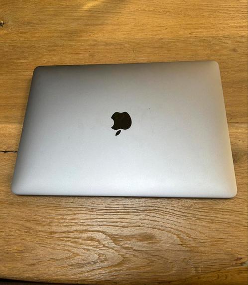 MacBook Pro 13 2017 spacegrey