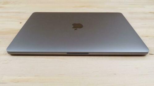 Macbook Pro 13 2017 Touch Bar 
