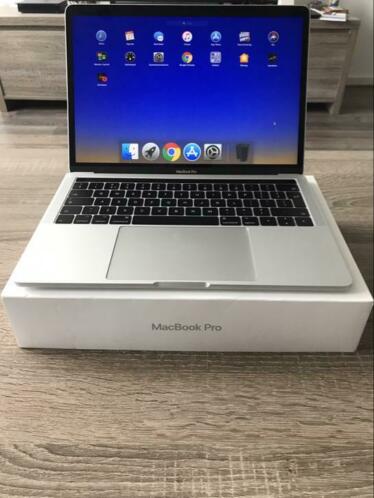 MacBook Pro 13 2017 Touchb i5 3.1GHZ 512GB SSD 8GB 4 cycli