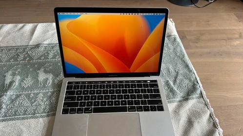 MacBook Pro 13 2018 met touchbar en 4xUSB-C
