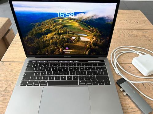 MacBook Pro 13 2019  Intel Core i5  8 GB RAM  128 GB SSD