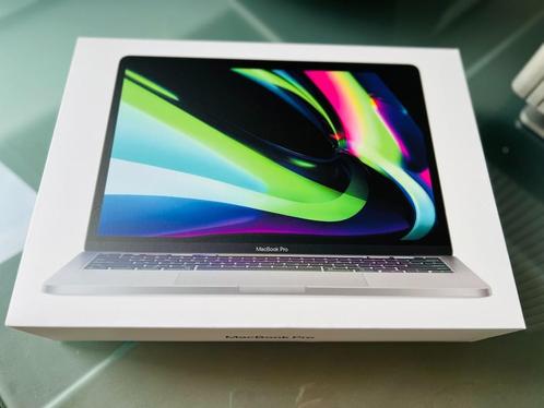 Macbook PRO 13 2020 M1-chip 8GB 256GB in doos