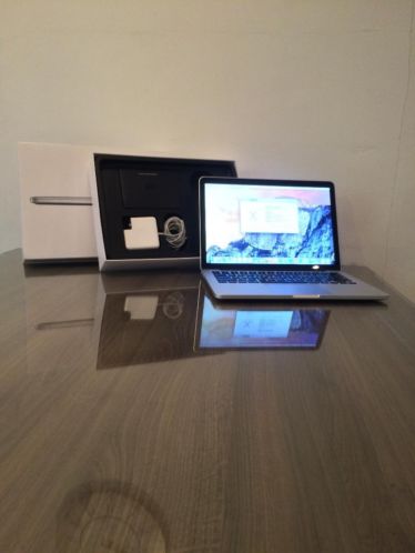 Macbook Pro 13 2,4 Ghz i5 8GB 128GB SSD RETINA ( Garantie )