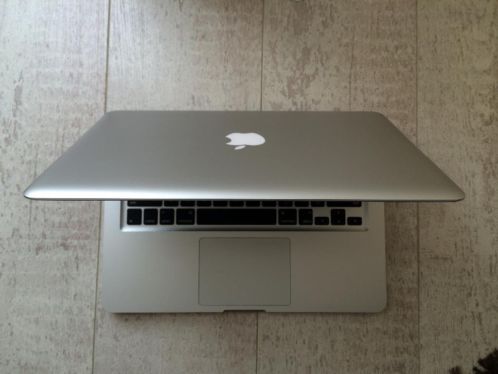 Macbook Pro 13  2.5 ghz  4gb  512gb  Apple Care  2012 