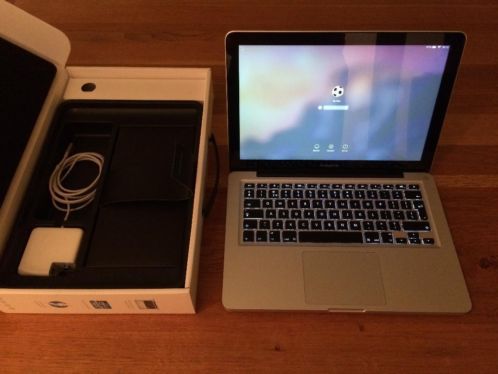 MacBook Pro 13 Core i5 late-2011 2,4GHz4GB500GB