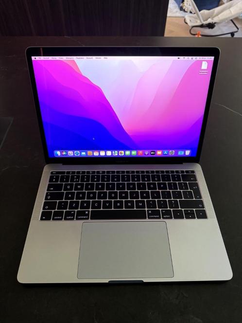 MacBook Pro 13-inch, 2016 265GB