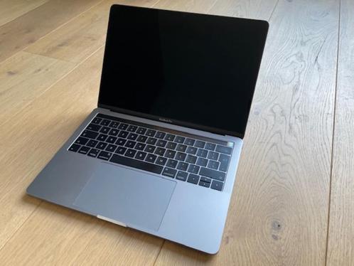 MacBook Pro 13 inch 2016