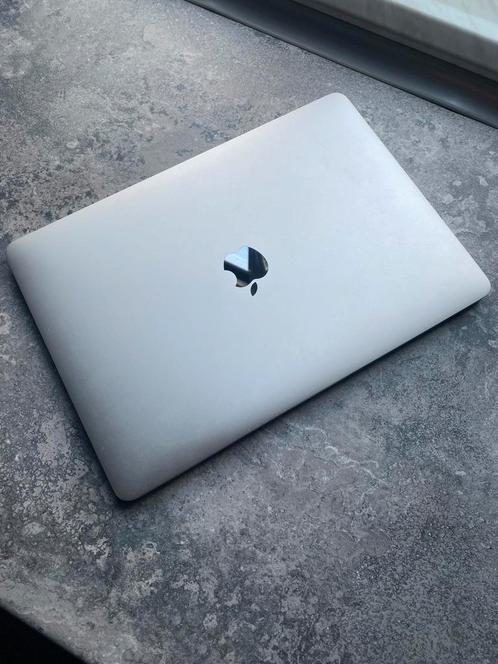 MacBook Pro (13-inch , 2016)