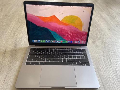 MacBook Pro 13 inch (2017)