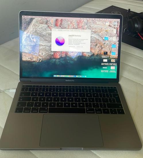 MacBook Pro (13-inch, 2017, Two Thunderbolt)