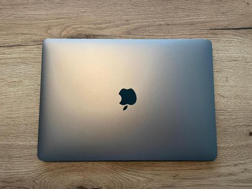 MacBook Pro 13-inch (2019, 128 GB)