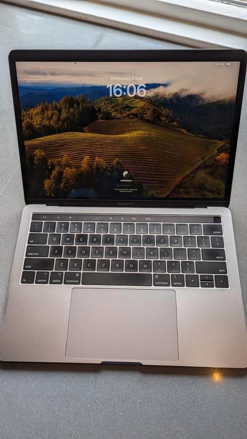 MacBook Pro 13 inch 2019 Corei5 500GBSSD8GB