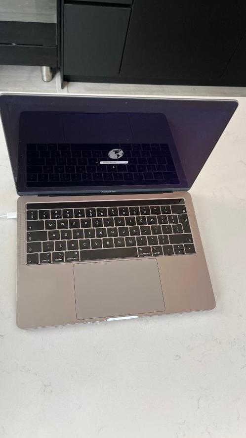 MacBook Pro 13-inch, 2019 four Thunderbolt 3 ports amp touchba