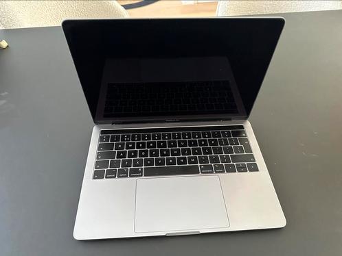 MacBook Pro 13-inch 2019 Touch Bar 8gb 256GB opslag