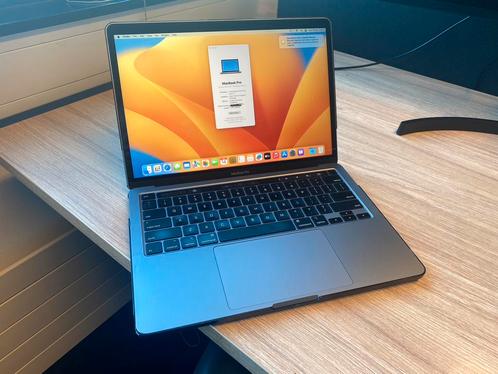 MacBook Pro 13 inch 2020 - I5, 16GB Ram, 500GB SSD