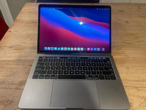 MacBook Pro 13 inch 3.5Ghz Dual-core i7, 16Gb, 1TB touch bar