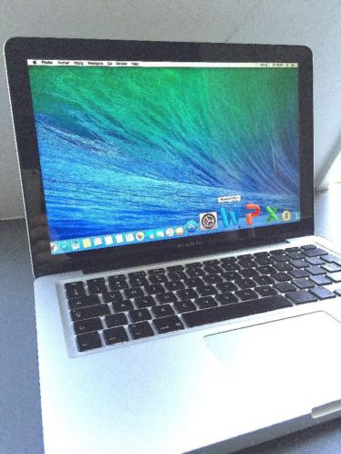 Macbook Pro 13 inch 4GB RAM 500GB Harddisk